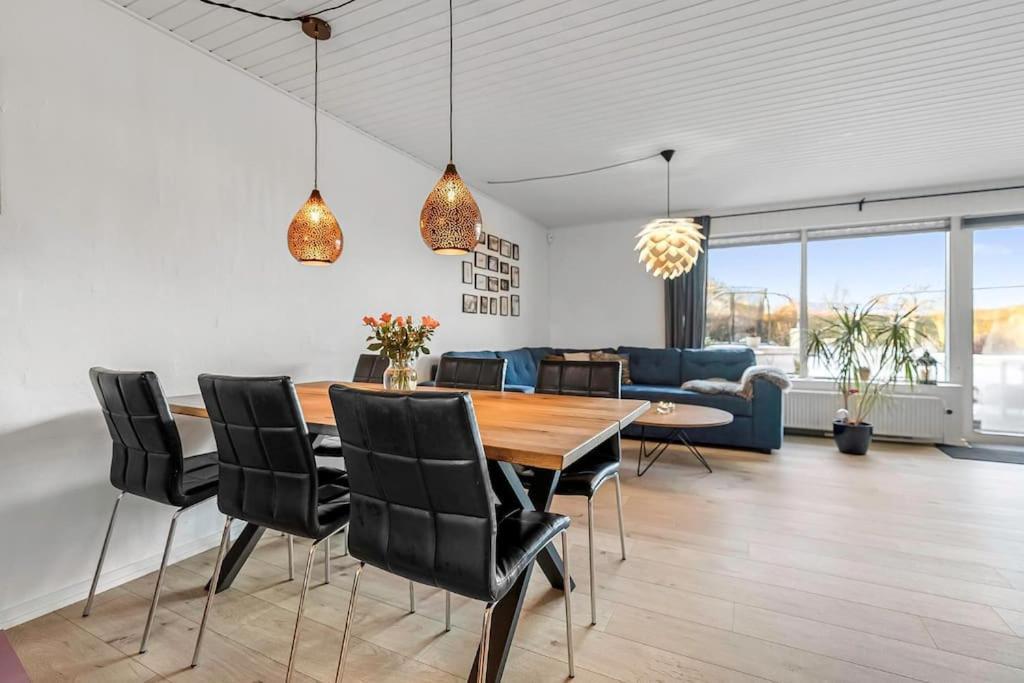 Nice And Cozy Family House At Billund Center Экстерьер фото